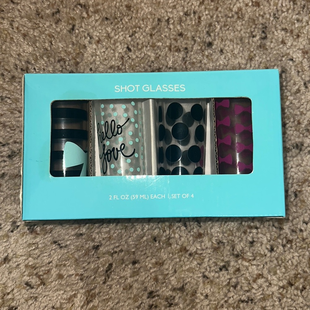 SHOT GLASS SET